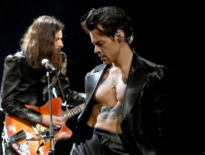 LOS ANGELES, CALIFORNIA: In this image released on March 14, Harry Styles performs onstage during the 63rd Annual GRAMMY Awards at Los Angeles Convention Center in Los Angeles, California and broadcast on March 14, 2021.   Kevin Winter/Getty Images for The Recording Academy/AFP (Photo by KEVIN WINTER / GETTY IMAGES NORTH AMERICA / Getty Images via AFP)