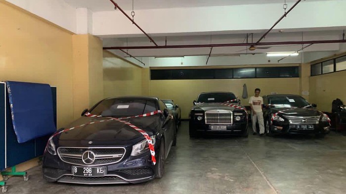 3 Mobil Tersangka Asabri Dipindahkan dan Dititipkan di Kantor Asabri