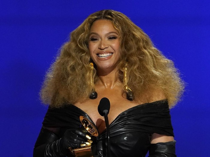 Beyonce appears in the audience at the 63rd annual Grammy Awards at the Los Angeles Convention Center on Sunday, March 14, 2021. (AP Photo/Chris Pizzello)