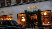 Terkunci di Toilet Hermes Selama 1 Jam, Tidak Ada Permohonan Maaf dari Staf