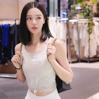 Dalam unggahan yang kini telah dihapusnya itu Cathryn menulis bahwa dirinya mencoba gantung diri untuk mengakhiri semua rasa sakitnya. Tadi malam, saya mengalami gangguan emosi dan mencoba gantung diri untuk mengakhiri semua rasa sakit, (tetapi) kabelnya terlalu tipis dan putus. Bahkan ketika saya ingin mati, saya takut bahwa jika saya tidak berhasil, saya akan dikritik lagi, tulisnya. Foto: dok. Instagram/Cathryn Li