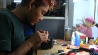 Menurut Pepeng sejak pandemi, jasa servis juga kena imbas karena sepi pelanggan.