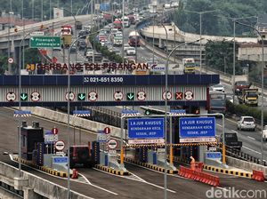 Awas Ditabrak dari Belakang, Ini Cara Aman Bayar Tol
