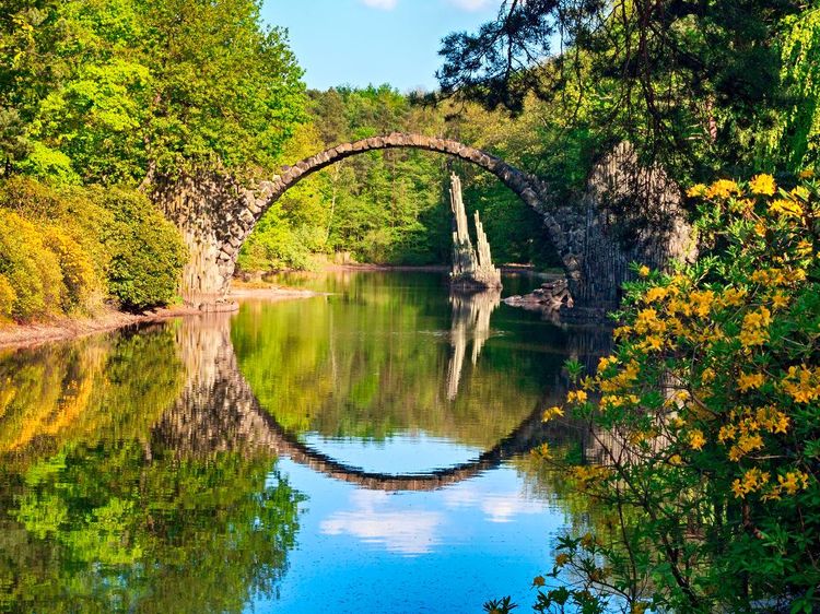Foto: Keindahan Jembatan Setan