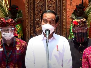Jokowi Tinjau Vaksinasi Corona di Bali, Ingin Pariwisata Normal Kembali