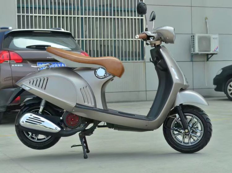 Ini Kloningan Vespa 946 dari China, Dijual Cuma Seharga Rp 6 Jutaan