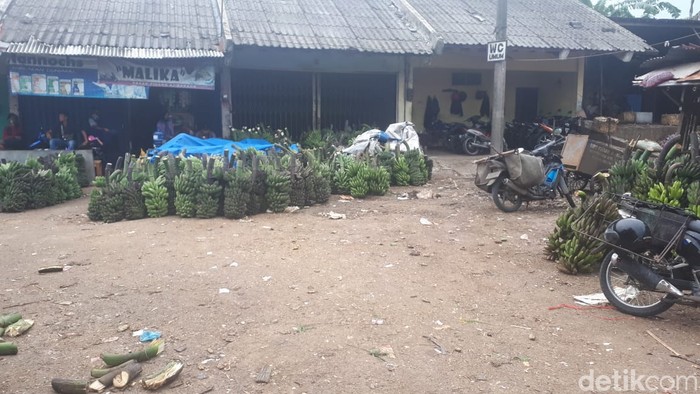 Pasar Ajibarang, Banyumas, Jawa Tengah, usai dibersihkan dari tumpukan sampah, 16 Maret 2021. (M Yusuf Fanany/detikcom)