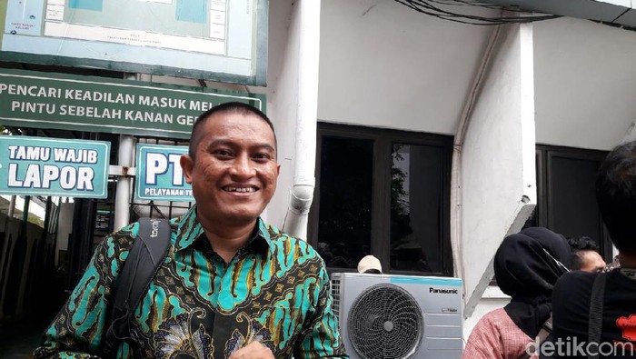 Pengacara Penyebar Video Syur Gisel, Roberto Sihotang,