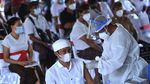 Foto: Jokowi Tinjau Langsung Vaksinasi di Bali
