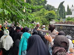 35 Simpatisan Habib Rizieq yang Diamankan dari PN Jaktim Sudah Dipulangkan
