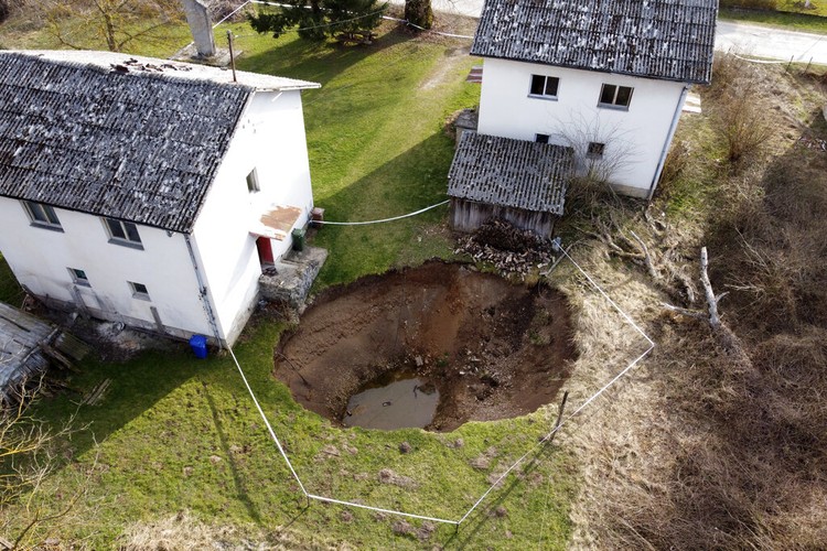 Sinkhole di Kroasia Sinkhole di Kroasia