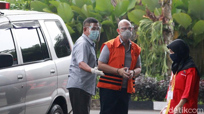 Tersangka korupsi PT Dirgantara Indonesia (PTDI), Budiman Saleh menjalani pemeriksaan terakhir di Gedung KPK Merah Putih, Jakarta, Selasa (16/3/2021) sebelum menghadapi persidangan.