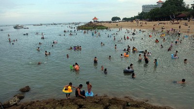 Zona Hijau, Pantai Sanur Dibuka untuk Wisatawan
