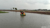 Destinasi wisata ini memang belum dibuka secara resmi. Tapi, dua pekan belakangan ini sudah ramai pengunjung yang penasaran. Pengunjung pun belum dikenai tarif saat datang ke objek wisata tersebut.
