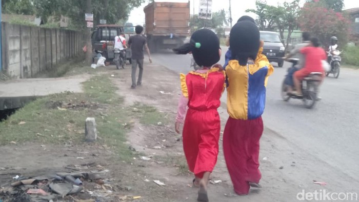 Badut keliling di Medan