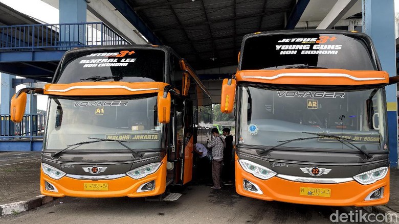 Bus President Class 27Trans Java