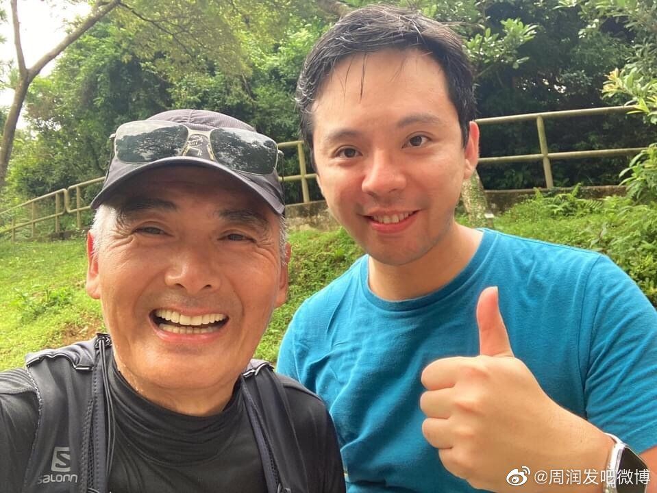 Chow Yun Fat bersama Fans