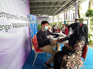 Usai Divaksin, Guru Ciamis Berharap Sekolah Tatap Muka Segera Berjalan