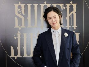Heechul Super Junior Tanggapi Gosip Gay Hingga Pacari Sahabatnya Sendiri