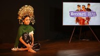 Selanjutnya para peserta terpilih dalam program yang dipersembahkan oleh www.indonesiakaya.com bekerja sama dengan Garin Nugroho dan kelompok Teater Musikal Nusantara (TEMAN) ini, akan mengikuti rangkaian untuk proses produksi Serial Musikal Adaptasi Siti Nurbaya.