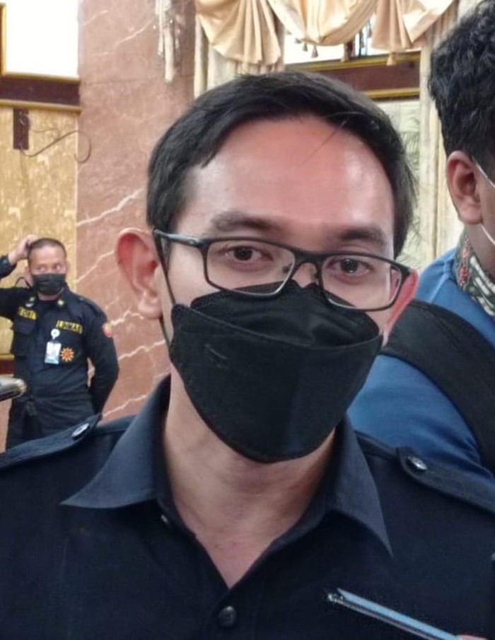 Kabag Humas Pemkot Surabaya Febriadhitya Prajatara
