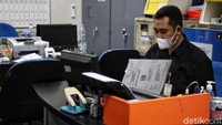 Menurut Agus, dirinya dan juga 9 mantrinya yang ada di BRI Unit Wedung bekerja setulus hati.