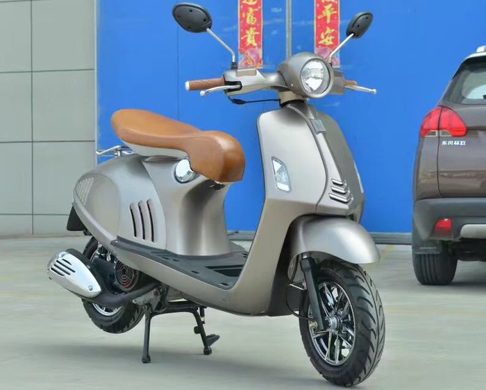 Motor kloningan Vespa 946