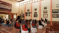 Kepala Sekolah SMPN 7 Bandung Lukman Surya Saputra mengatakan, alasan tetap digelar saat pandemi karena selama PJJ minat dan bakat para siswa tidak tersalurkan.