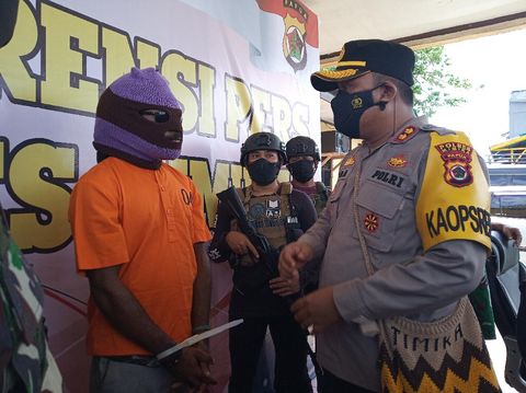 Polisi Tangkap 1 Anggota KKB di Mimika, Penembak Mobil Brimob Tahun 2020 (Foto: Saiman/detikcom)