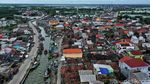 Potret Ojek Perahu di Kampung Nelayan Demak