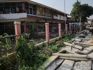 Tembok Tutupi Rumahnya Dibongkar, Warga Ciledug Trauma Diancam Sajam