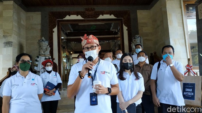 Sandiaga Uno