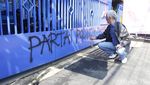 Vandalisme Partai Politik Pembohong Mejeng di Bandung