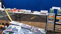 Adapun barang bukti itu antara lain sejumlah kotak amal, berbagai senjata api dan tajam dan uang senilai Rp 197.083.000. (Foto : Humas Polda Jatim)