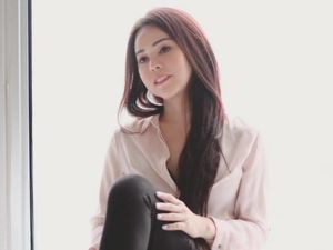 Buku Baru Agnes Davonar Laku Keras, Ceritakan Soal Anak Pengidap Kanker Langka