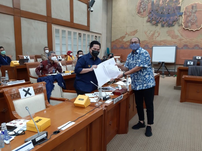 Anggota Komisi VI DPR RI Andre Rosiade meminta Menteri BUMN Erick Thohir membantu proses pencairan hak-hak pensiunan PT Semen Padang.