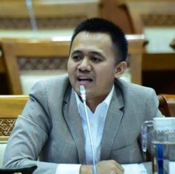 Komisi VI DPR RI Desak Pemerintah Blokir Konser dan Event Mecimapro Komisi VI DPR RI Desak Pemerintah Blokir Konser dan Event Mecimapro