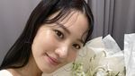 Claudia Kim Terlihat Cantik Saat Pamer Gelato hingga Cookies