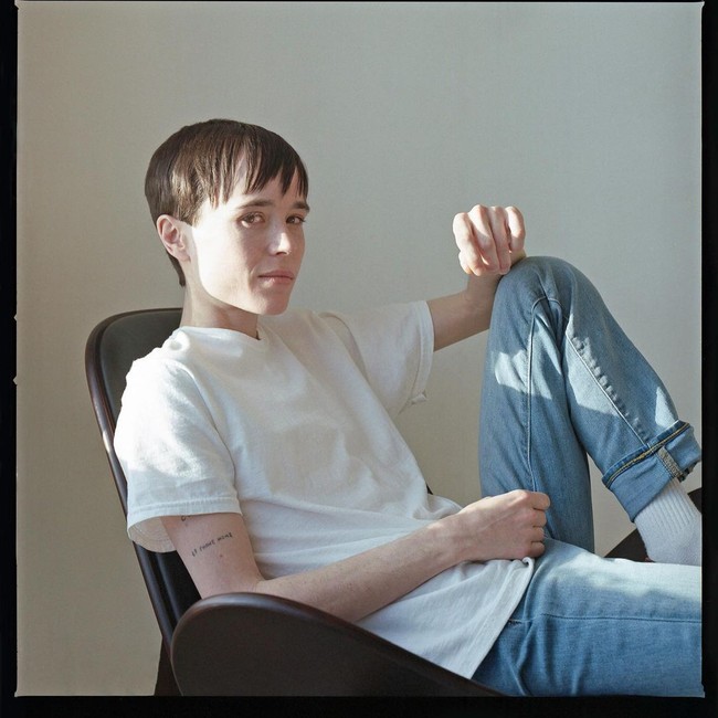 Keistimewaan ini membuat saya punya sumber daya untuk berada di tempat saya sekarang dan tentu saya ingin memanfaatkan keistimewaan itu untuk membantu sebisa saya, ujar Elliot Page. (Foto: Dok. Time/Wynne Neilly)