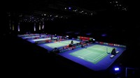 BWF dalam keterangan resminya mengungkapkan alasan penyingkiran seluruh wakil Indonesia dari All England 2021. Rombongan Merah Putih disebut telah terpapar COVID-19 dan diwajibkan untuk isolasi diri oleh Pemerintah Inggris. Getty Images/Naomi Baker