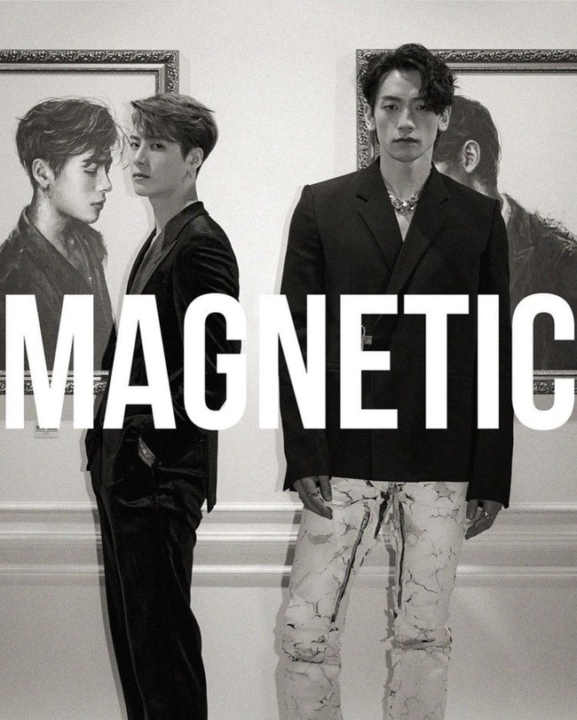 Terbaru, Jackson Wang berkolaborasi dengan solois Rain untuk lagu ‘Magnetic’. Keduanya pun merilis video klip dengan konsep hitam putih.  Foto: dok. jacksonwang852g7.