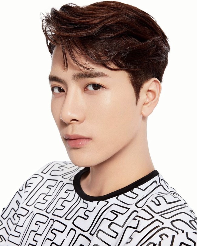 Aktif di China, Jackson Wang membuat manajemen Team Wang untuk mendukung aktivitasnya. Hal itu dikonfirmasi agensi JYP Entertainment pada 2017. Foto: dok. jacksonwang852g7.