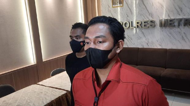 Kasat Reskrim Polres Metro Jakbar AKBP Teuku Arsya Khadafi.
