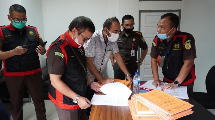 Kejati Aceh geledah BPBA terkait dugaan korupsi pembangunan jembatan (Dok Kejati Aceh)