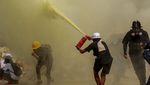 Melihat Senjata Rakitan Demonstran Myanmar
