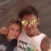 Melalui sesi wawancara dengan Wolipop, Robby Shine mengatakan bahwa awal mula perjumpaan dirinya dengan Natasha terjadi ketika Nastasya sedang menjadi model internasional dan pertama kali datang ke Jakarta. Setelahnya mereka lalu berpacaran selama 4 bulan. Foto: Robby Shine