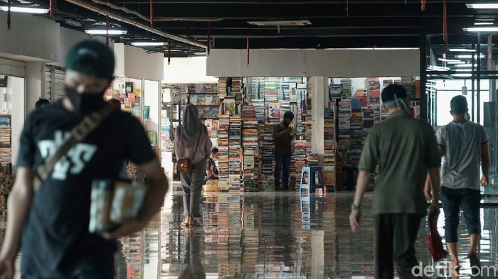 Pasar buku Kenari, Jakpus Pasar buku Kenari, Jakpus