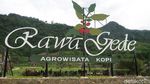 Kemping Yuk di Tepi Situ Rawa Gede, Bogor
