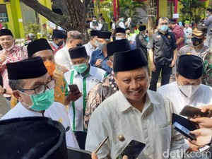 Wagub Jabar Uu Sebut Tak Ada Dispensasi Mudik untuk Santri