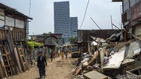 PT Pertamina telah buka suara soal bentrokan yang terjadi terkait sengketa lahan di Pancoran. Pertamina mengatakan hanya melakukan pemulihan aset di kawasan itu.